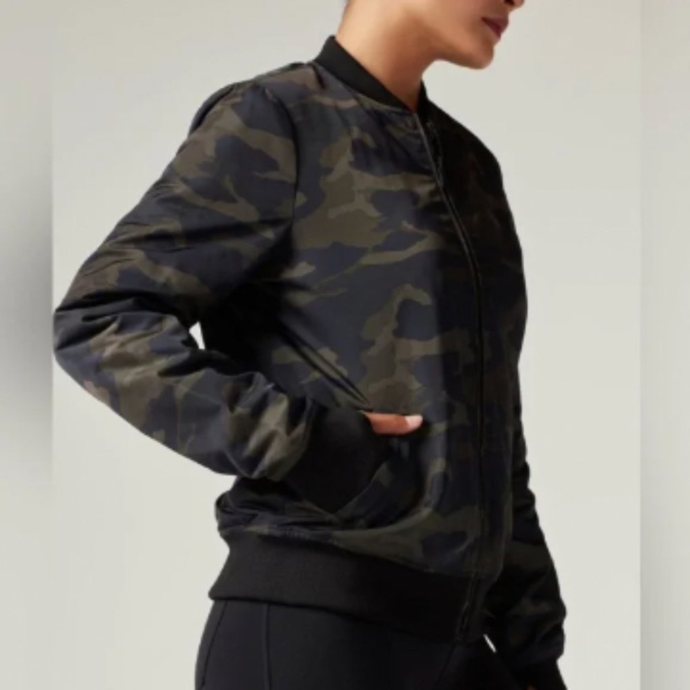 Blanc Noir Reversible Bomber Jacket Size S EUC